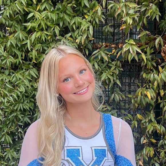 Meet your Posher, Audrey - Picture 1 of 1